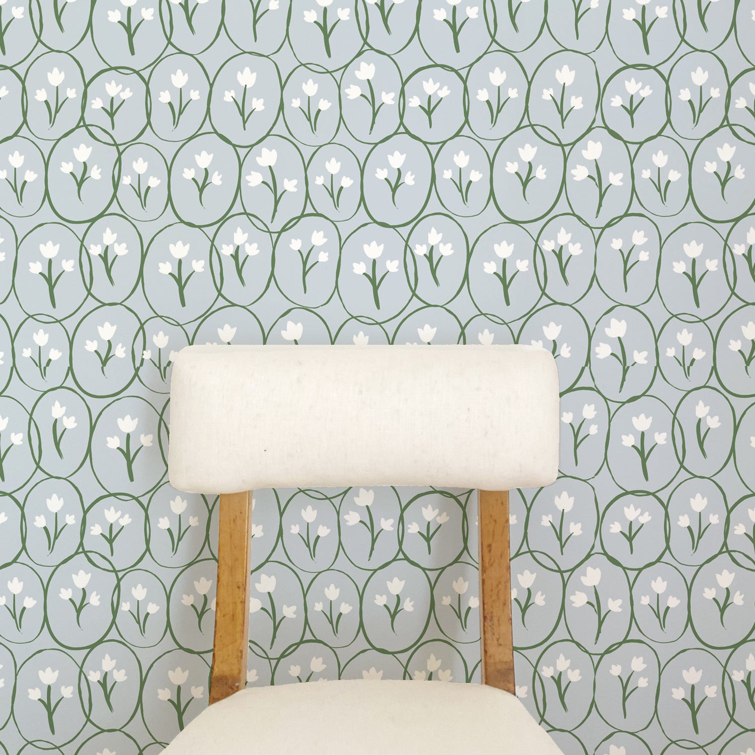 Tulip Circles Wallpaper - Soft Blue/White
