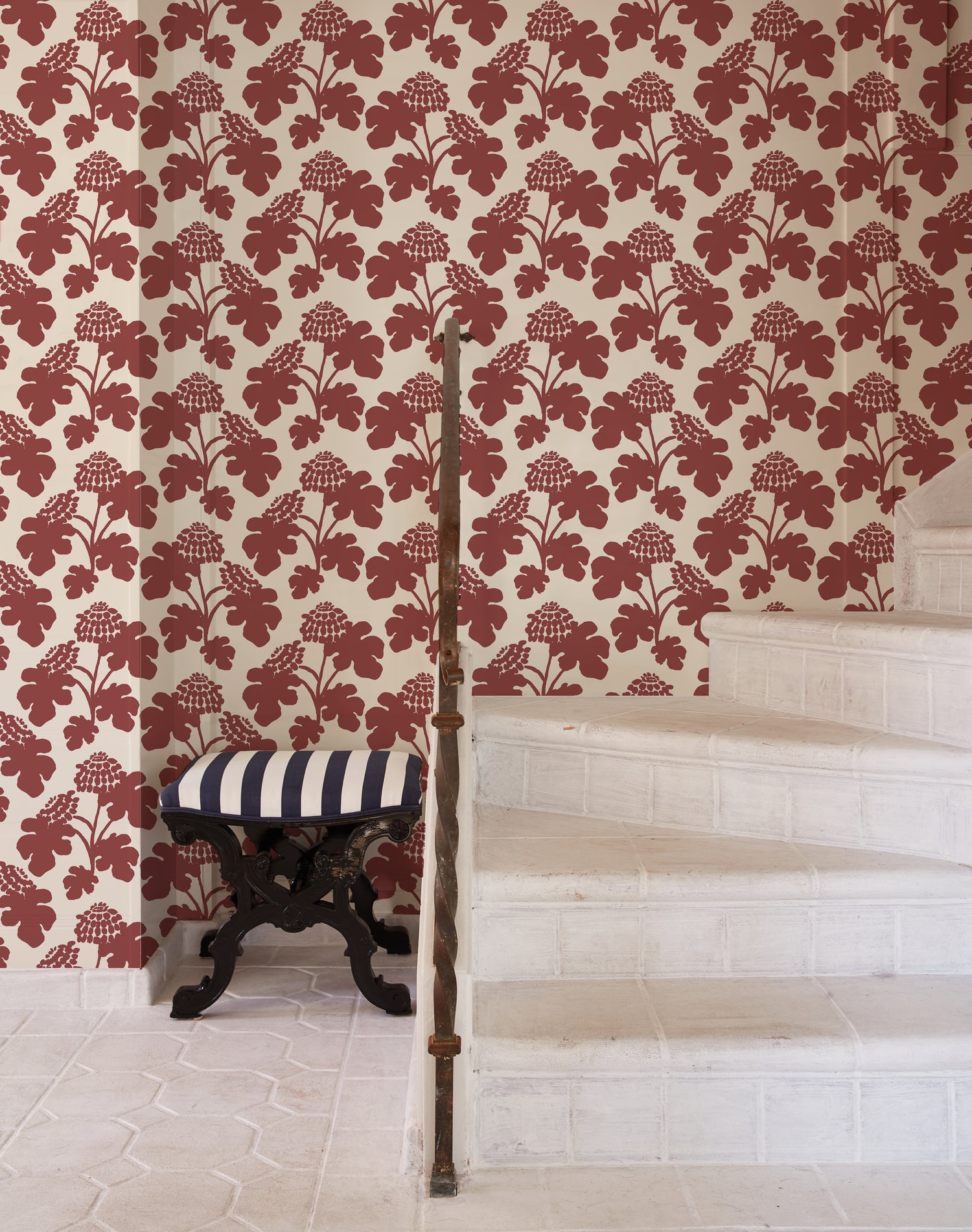 Casia Flowers Wallpaper - White/Oxblood